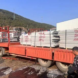 唐山 芝麻灰花岗岩光面毛板出货日常