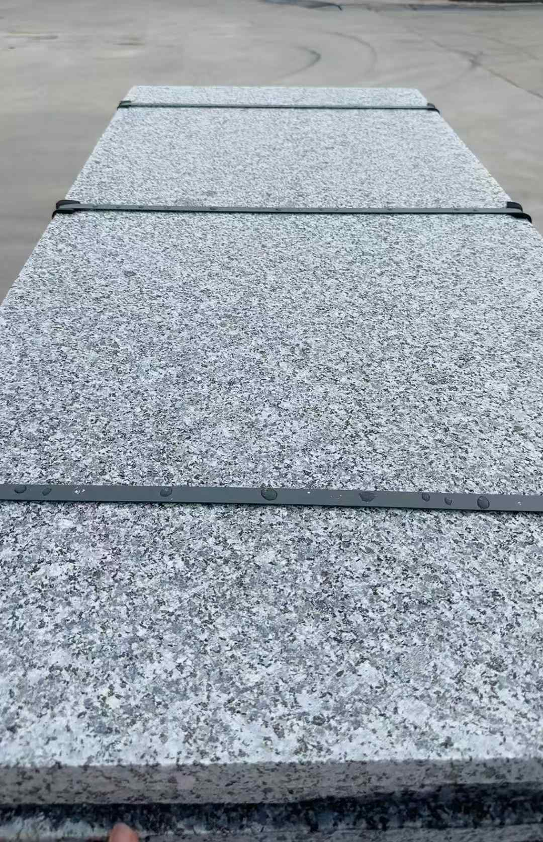 唐山 芝麻黑火烧面毛板，条板，半成品