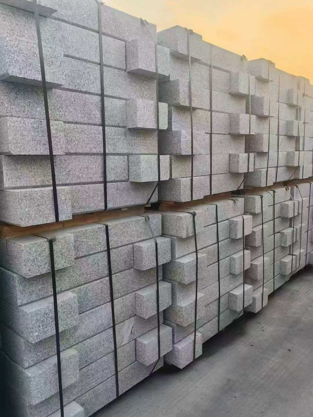 唐山 芝麻白路沿石