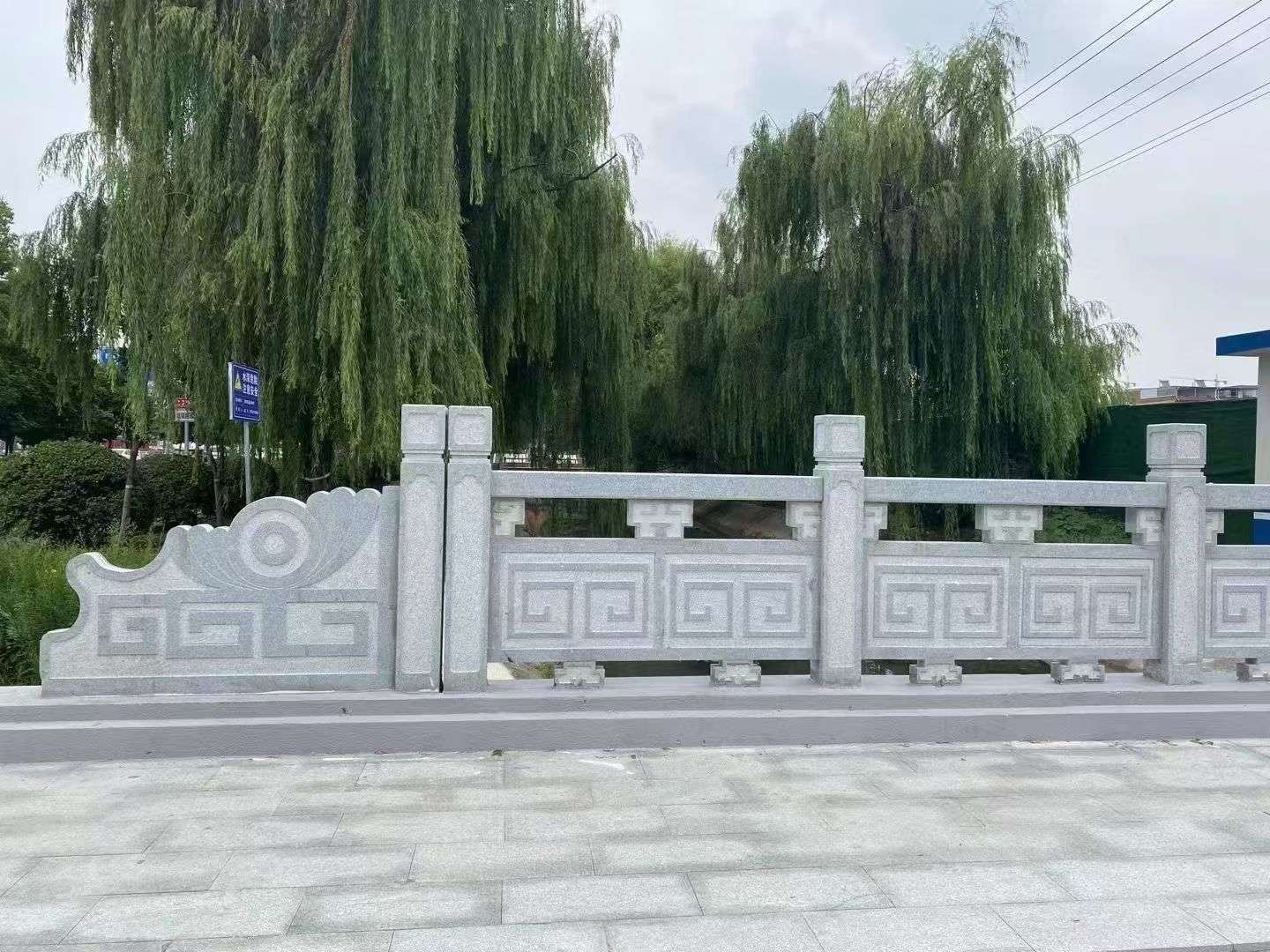 唐山 芝麻灰桥栏杆、河道栏杆安装效果